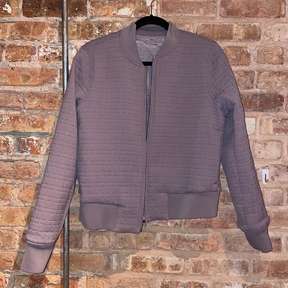 lululemon *reversible non stop bomber in dark chrome size 8